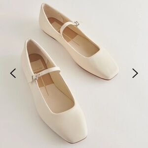 Dolce Vita Reyes Ivory Mary Jane Flats